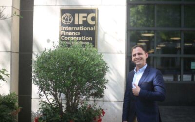 RICHARD RIVAS: EL UCABISTA QUE CONQUISTÓ LA DATA SCIENCE DEL BANCO MUNDIAL
